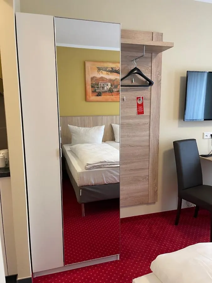 Palm Premium Hotel & Apartments Дюссельдорф
