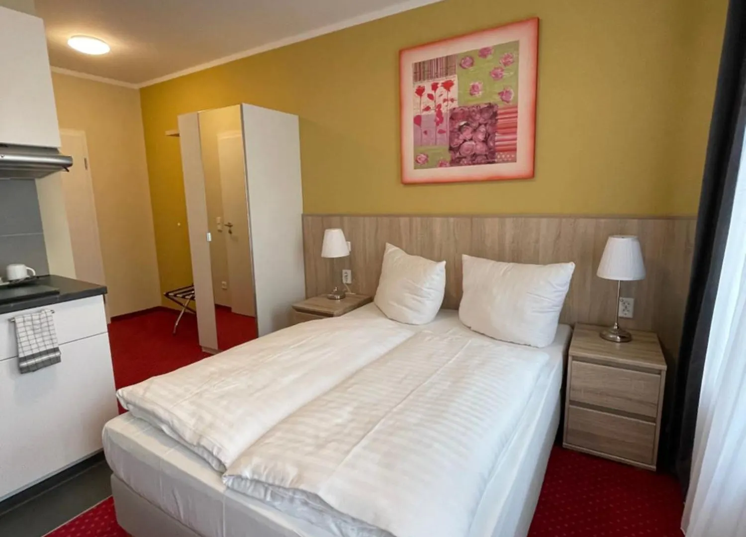 Palm Premium Hotel & Apartments Дюссельдорф